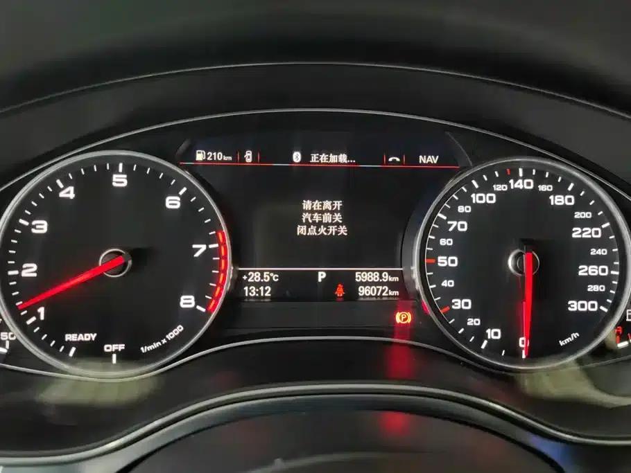 Audi A6L 2018 30th Anniversary Edition 35 TFSI Sport — миниатюра 14