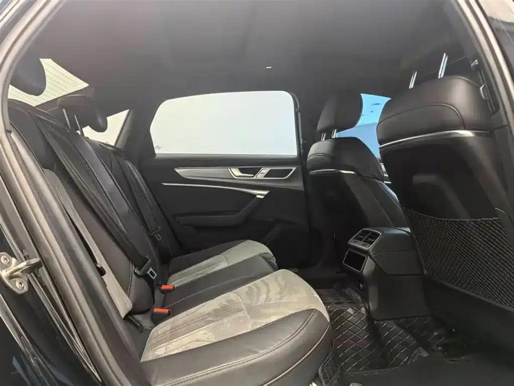 Audi A6L 2024 45 TFSI Premium Dynamic Edition — миниатюра 11