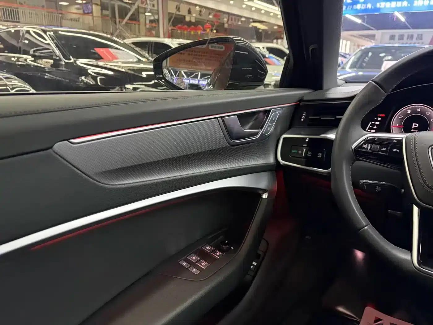 Audi A6L 2024 45 TFSI Premium Dynamic Edition — миниатюра 13