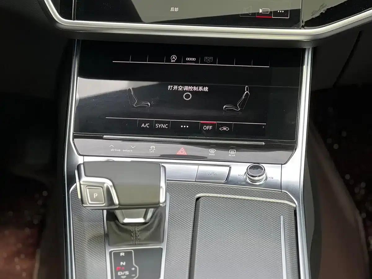Audi A6L 2024 40 TFSI Luxury Dynamic — миниатюра 11