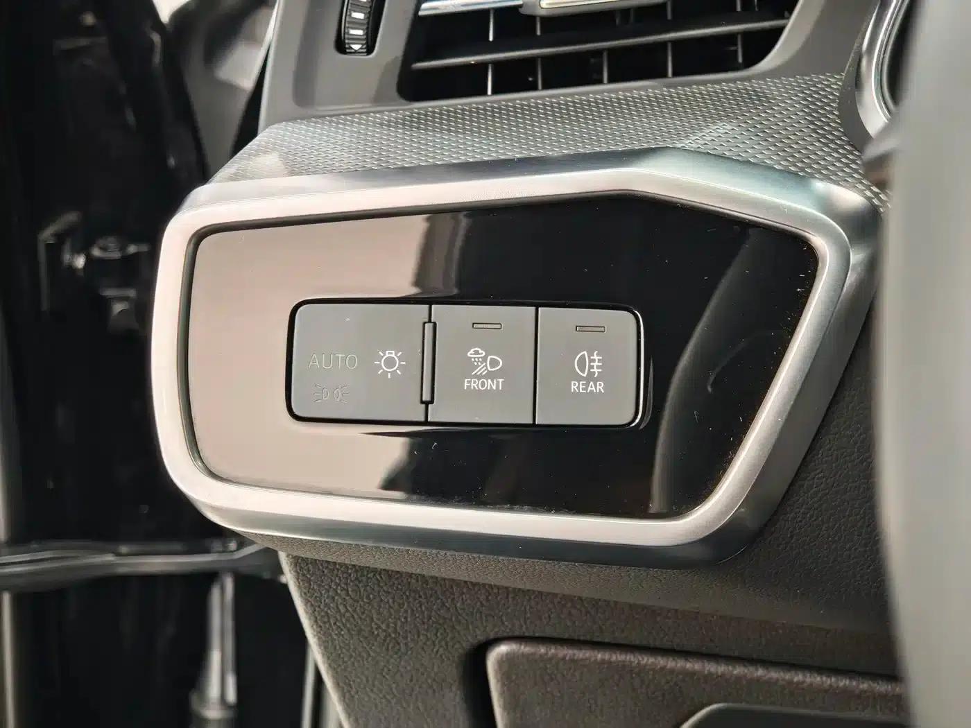 Audi A6L 2021 40 TFSI Luxury Dynamic — миниатюра 11