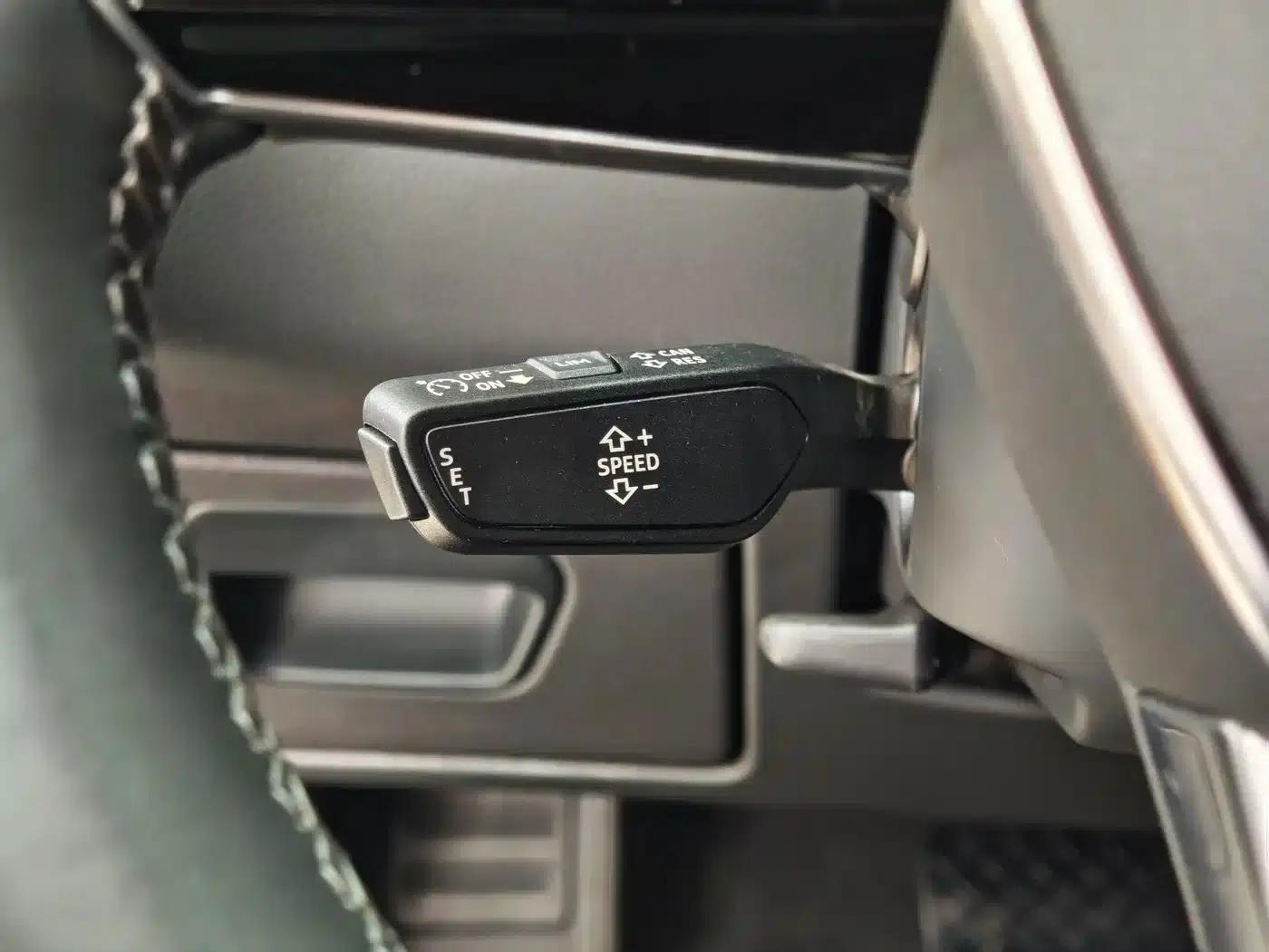 Audi A6L 2021 40 TFSI Luxury Dynamic — миниатюра 12