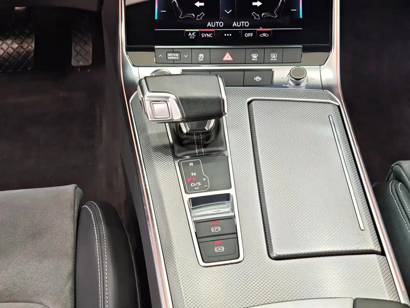 Audi A6L 2021 40 TFSI Luxury Dynamic — миниатюра 17