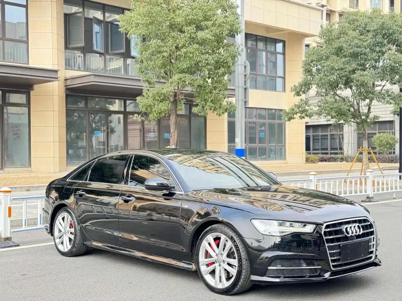 Audi A6L 2018 30th Anniversary Edition 45 TFSI quattro Sport — миниатюра 3