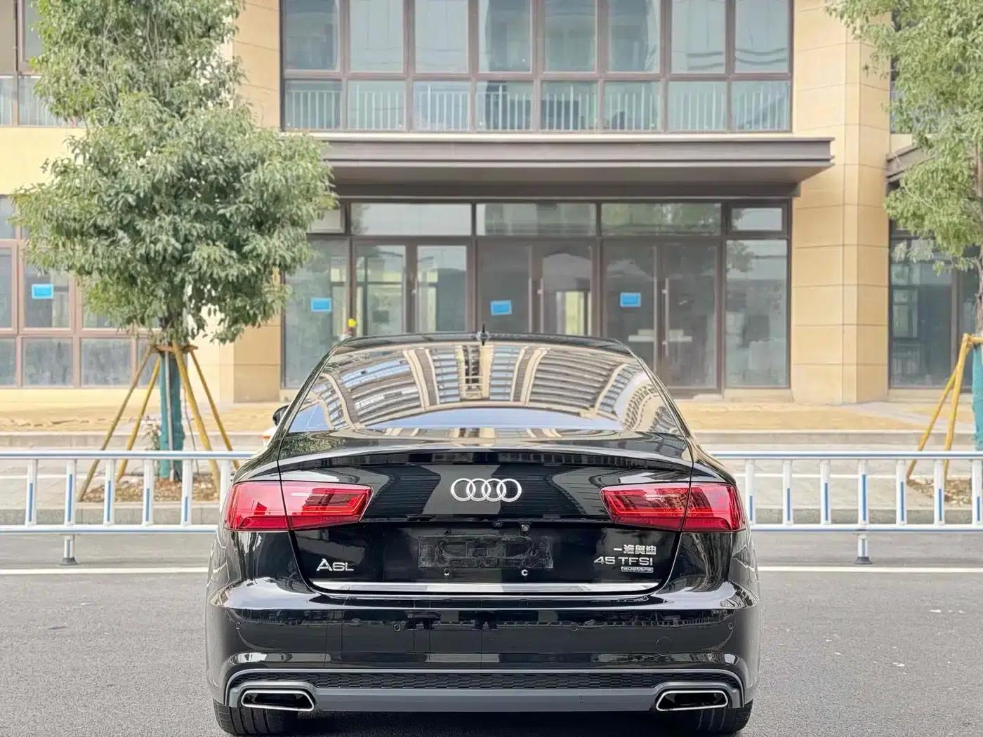 Audi A6L 2018 30th Anniversary Edition 45 TFSI quattro Sport — миниатюра 5