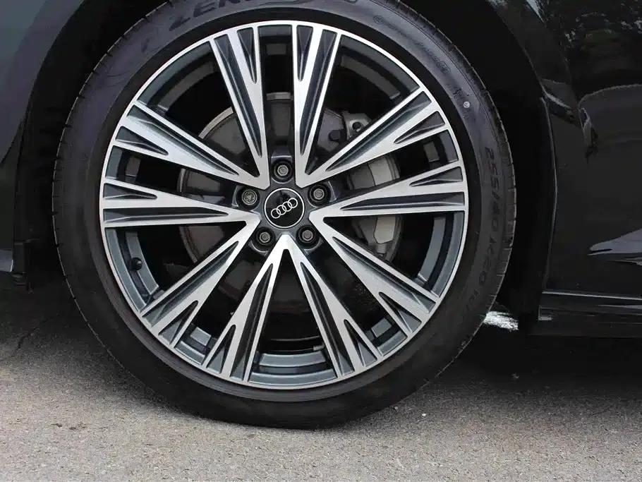 Audi A6L 2023 45 TFSI Premium Dynamic Edition — миниатюра 13