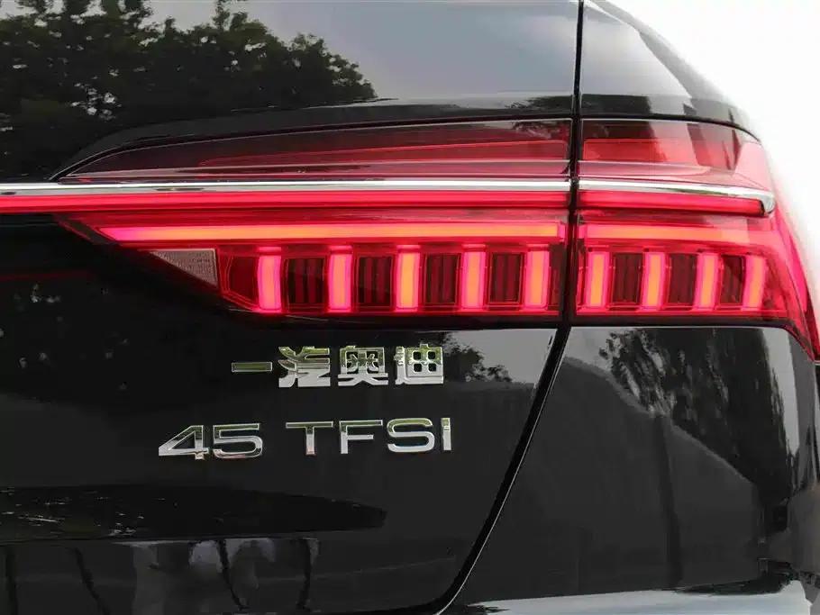 Audi A6L 2023 45 TFSI Premium Dynamic Edition — миниатюра 15