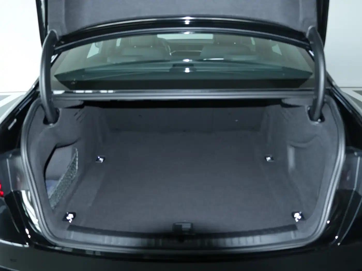 Audi A6L 2025 45 TFSI Premium Dynamic Edition — миниатюра 6
