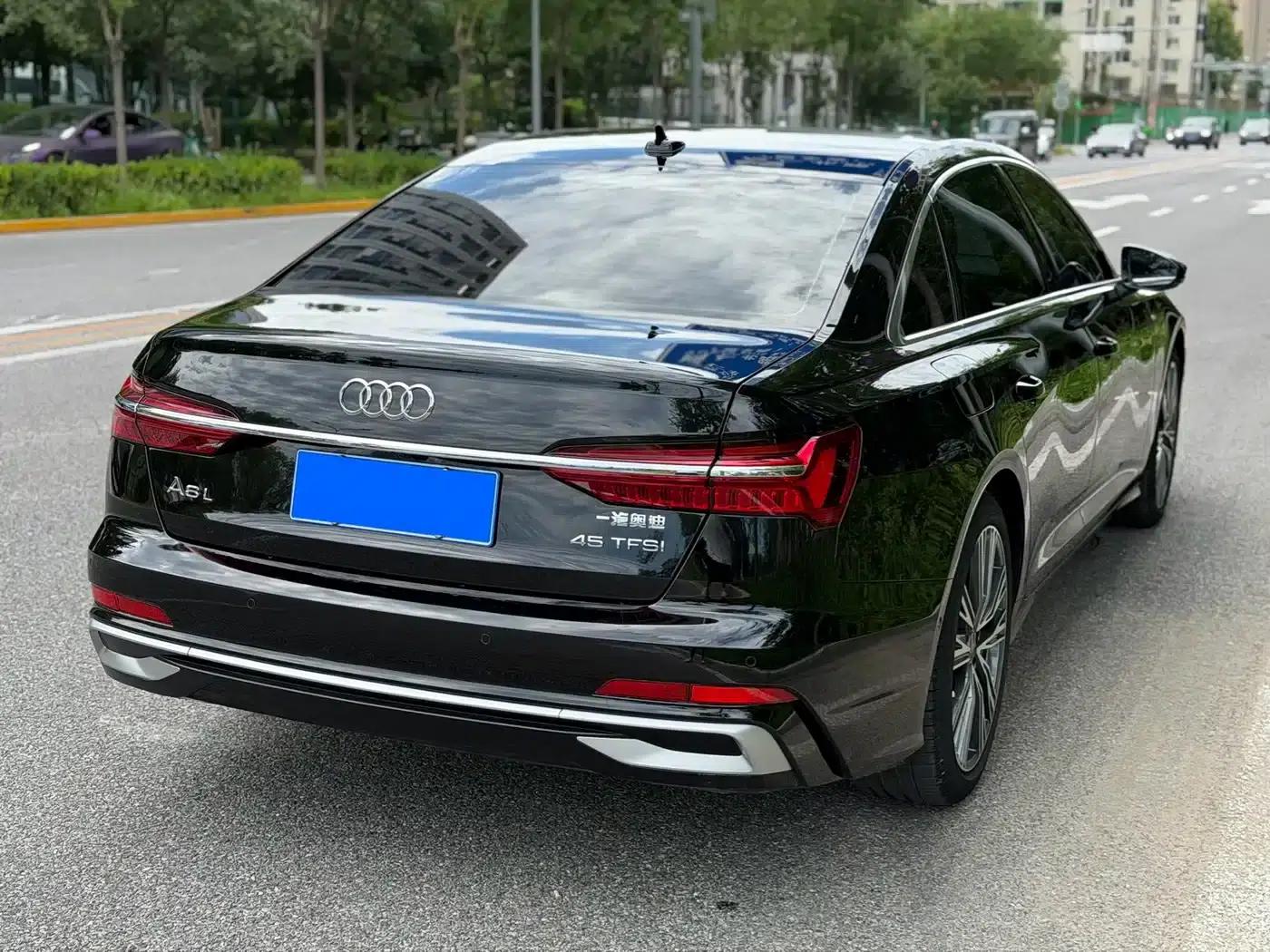 Audi A6L 2023 Facelift 45 TFSI Dynamic Edition — миниатюра 27