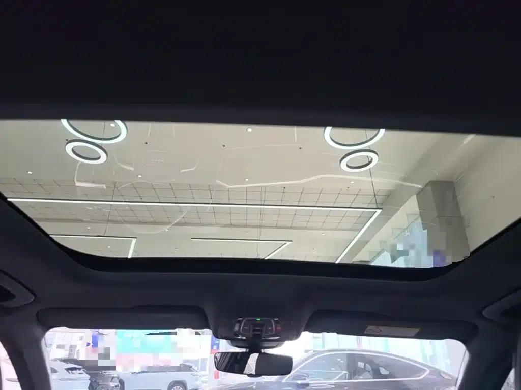 Audi A6L 2023 Facelift 45 TFSI Dynamic Edition — миниатюра 18