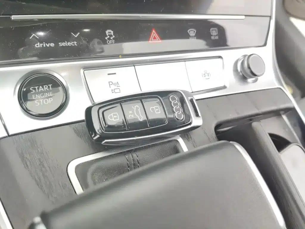Audi A6L 2024 45 TFSI quattro Premium Dynamic Edition — миниатюра 12