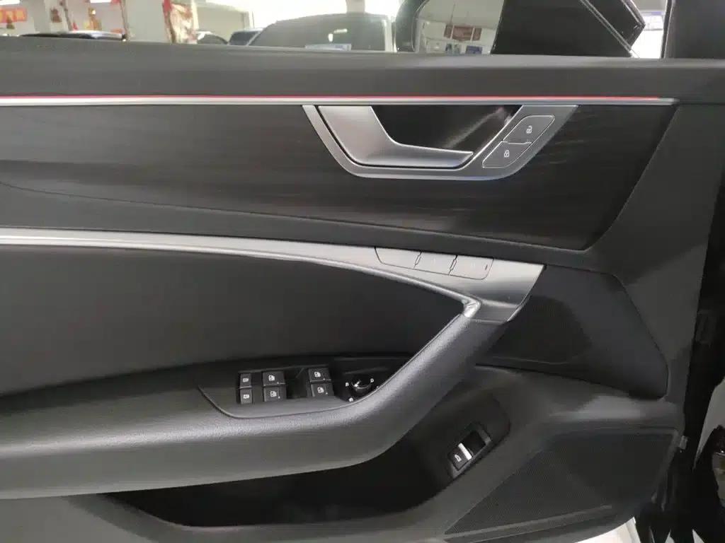 Audi A6L 2024 45 TFSI quattro Premium Dynamic Edition — миниатюра 6