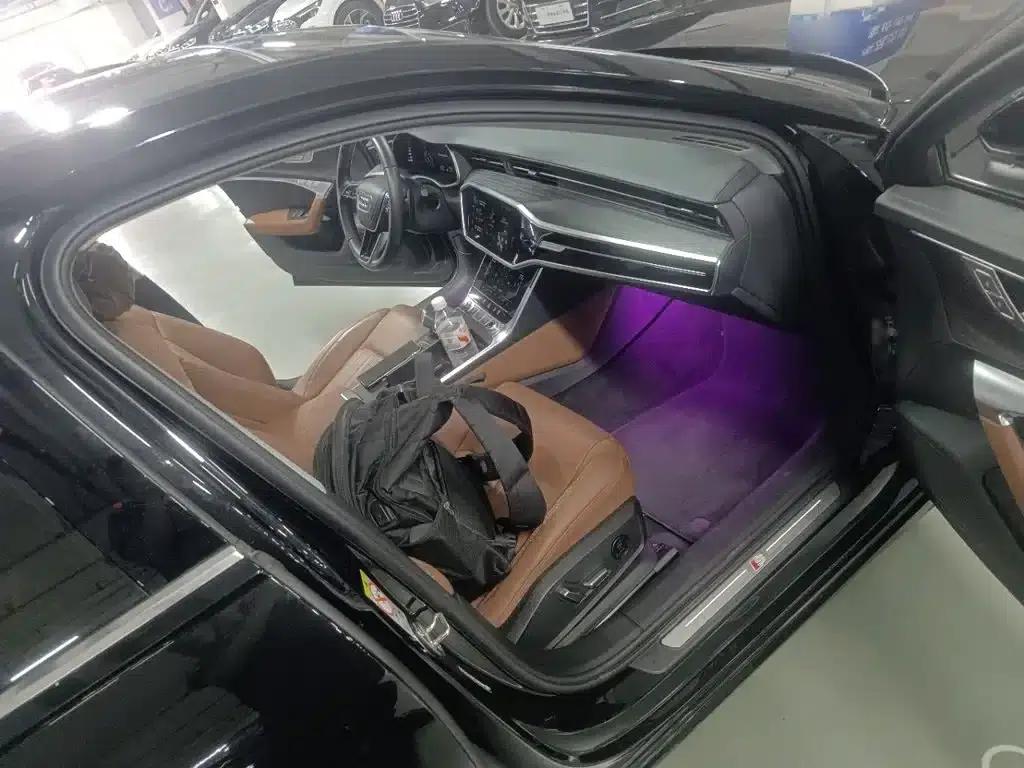 Audi A6L 2023 45 TFSI quattro Premium Dynamic Edition — миниатюра 11