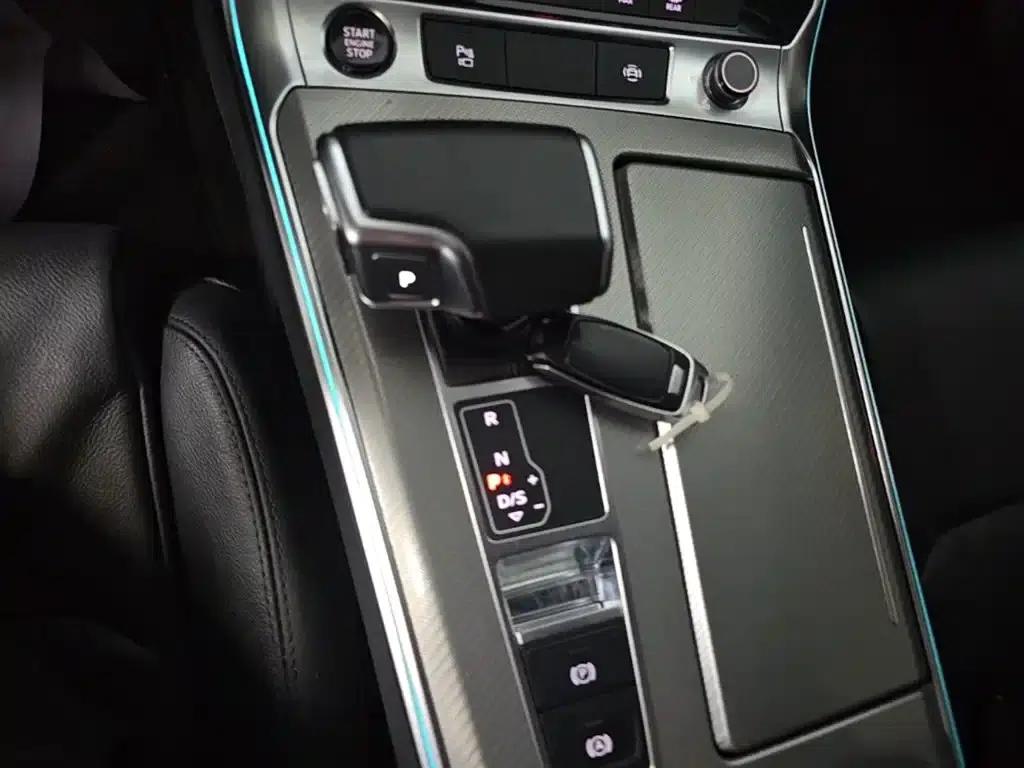Audi A6L 2022 40 TFSI Luxury Elegance — миниатюра 21