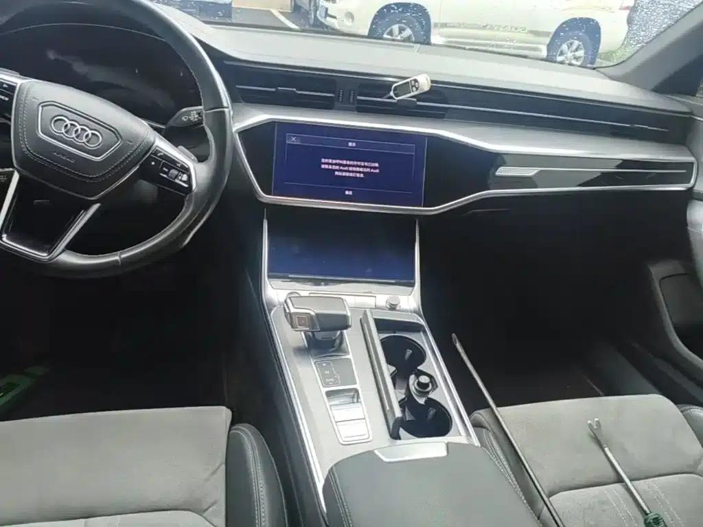 Audi A6L 2023 40 TFSI Luxury Dynamic — миниатюра 13
