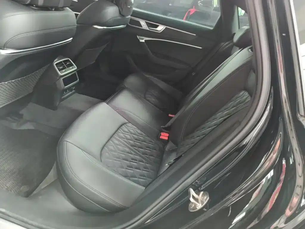 Audi A6L 2025 Facelift 45 TFSI quattro Premium Dynamic Edition — миниатюра 17