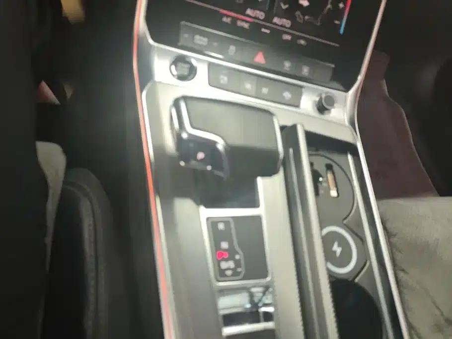 Audi A6L PHEV 2020 55 TFSI e quattro — миниатюра 16