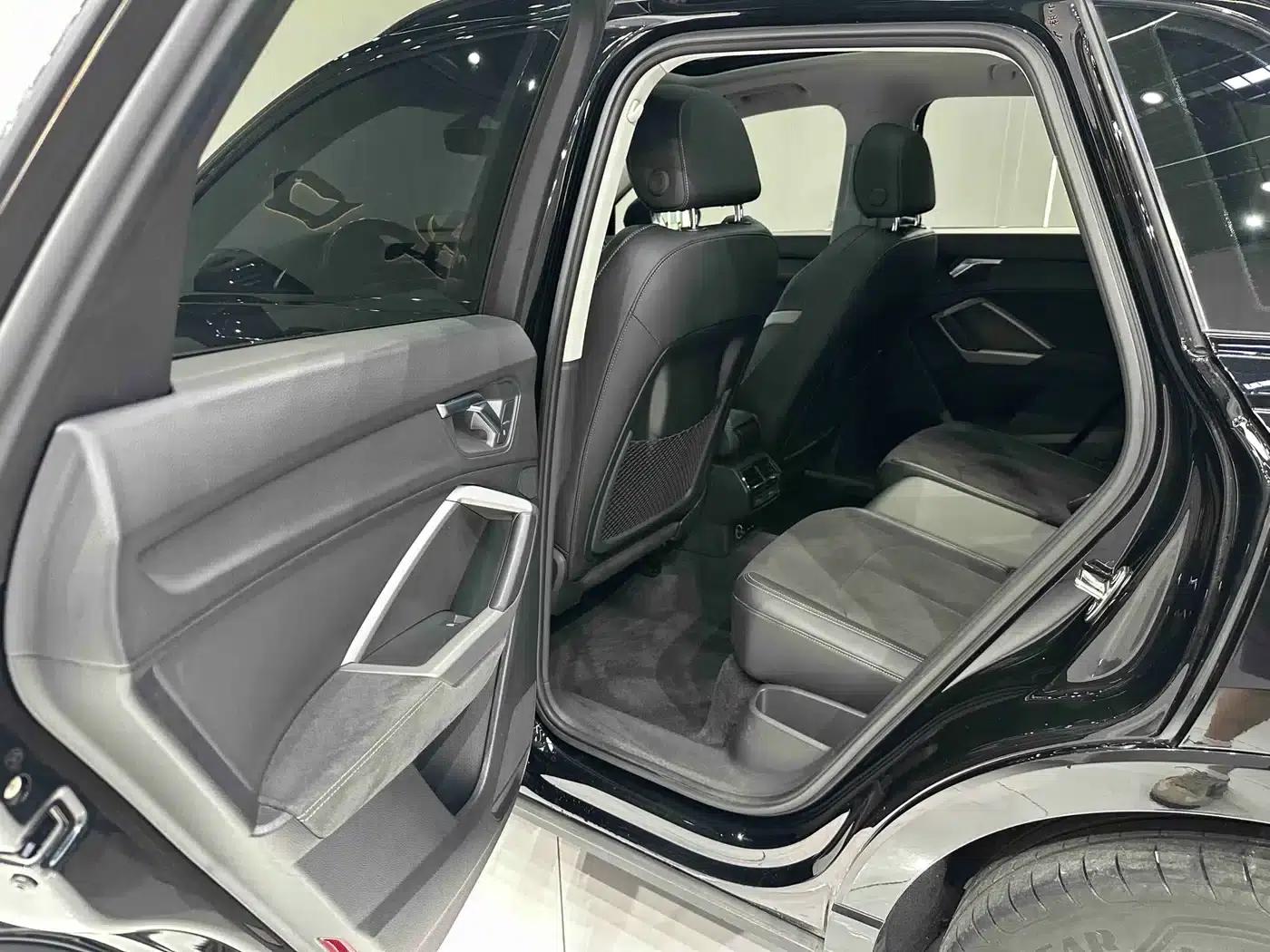 Audi Q3 2023 35 TFSI Fashion Dynamic (1.4T) — миниатюра 18