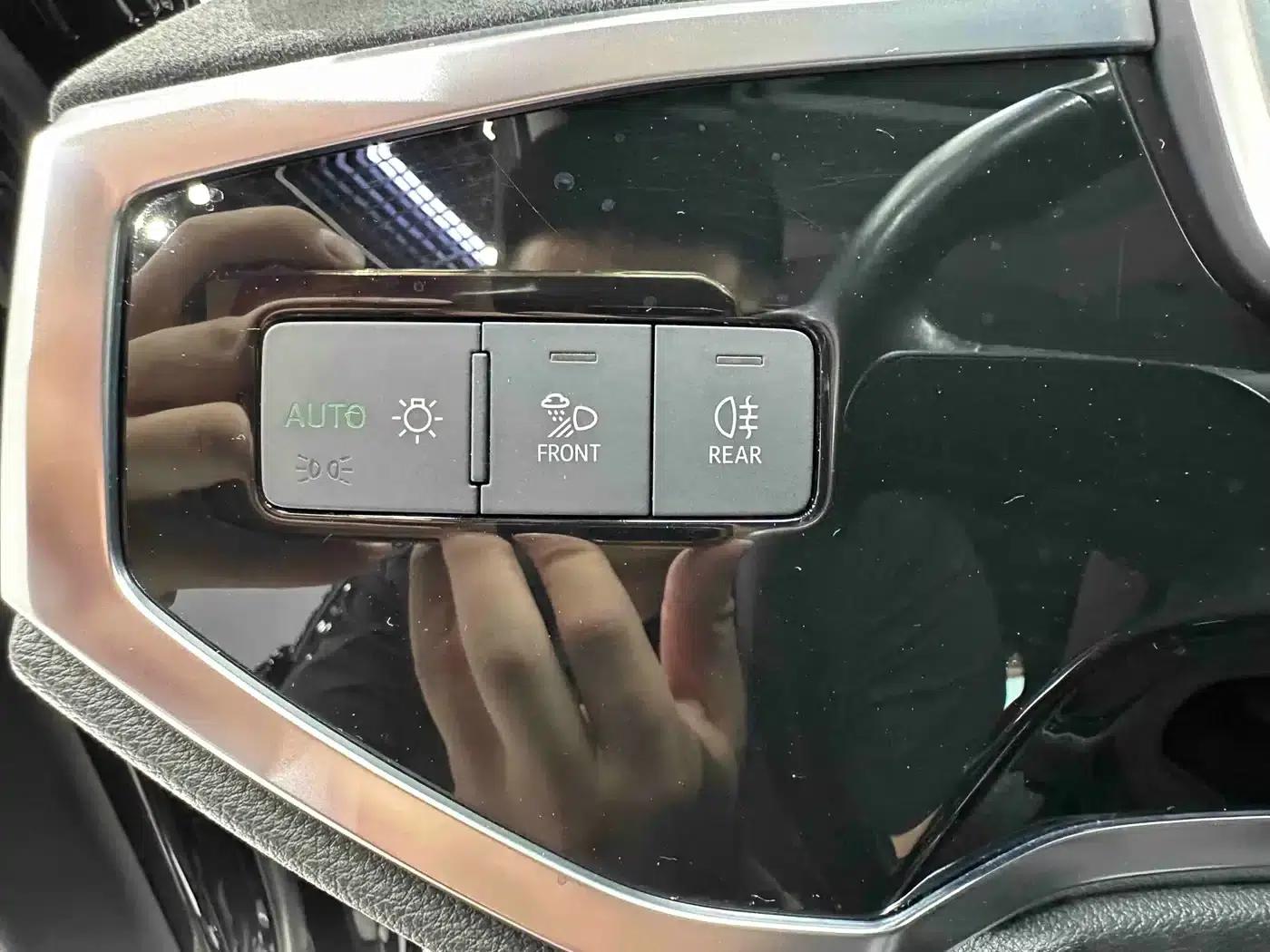 Audi Q3 2023 35 TFSI Fashion Dynamic (1.4T) — миниатюра 8