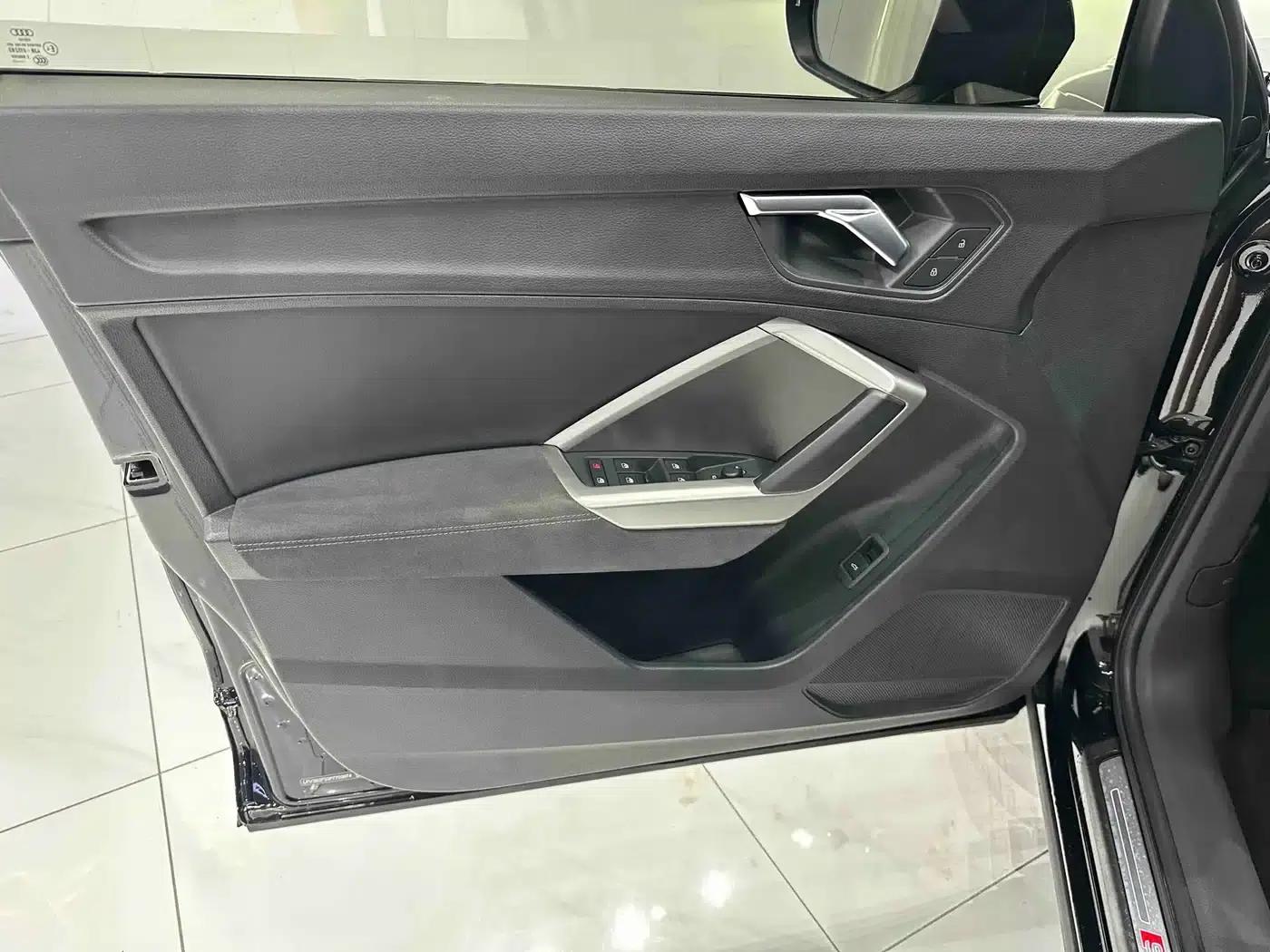 Audi Q3 2023 35 TFSI Fashion Dynamic (1.4T) — миниатюра 9
