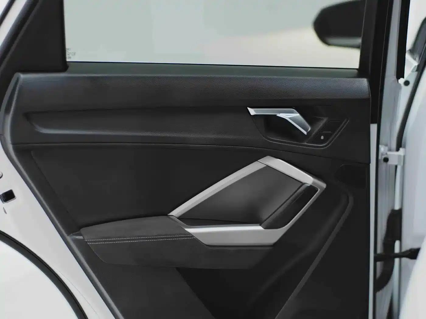 Audi Q3 2022 35 TFSI Progressive Dynamic — миниатюра 22