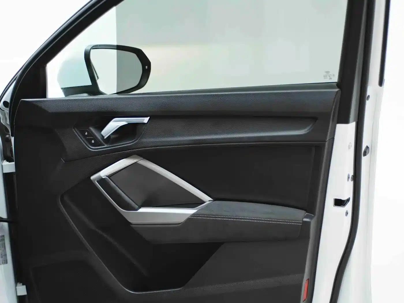 Audi Q3 2022 35 TFSI Progressive Dynamic — миниатюра 23