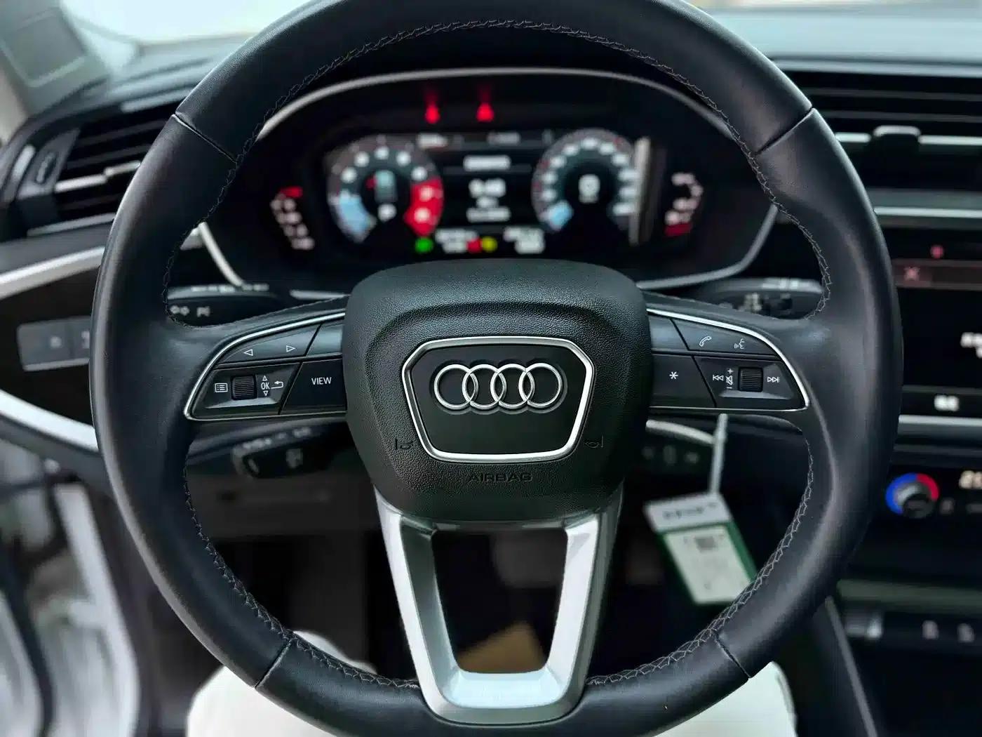 Audi Q3 2022 35 TFSI Progressive Dynamic — миниатюра 9