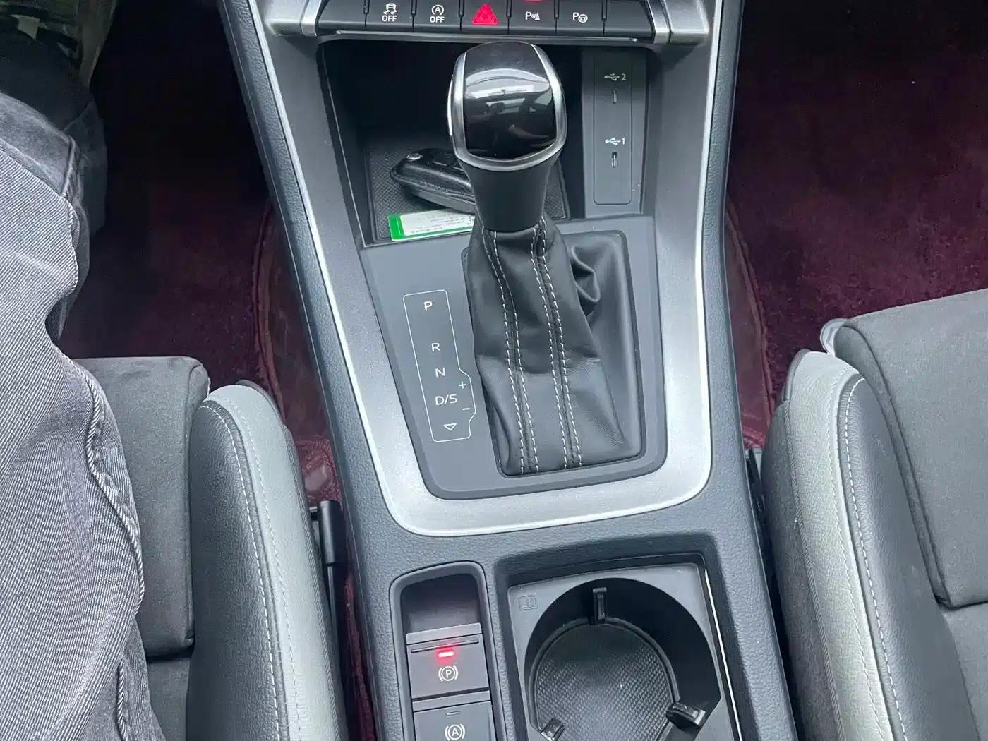 Audi Q3 2022 35 TFSI Fashion Dynamic Edition — миниатюра 16