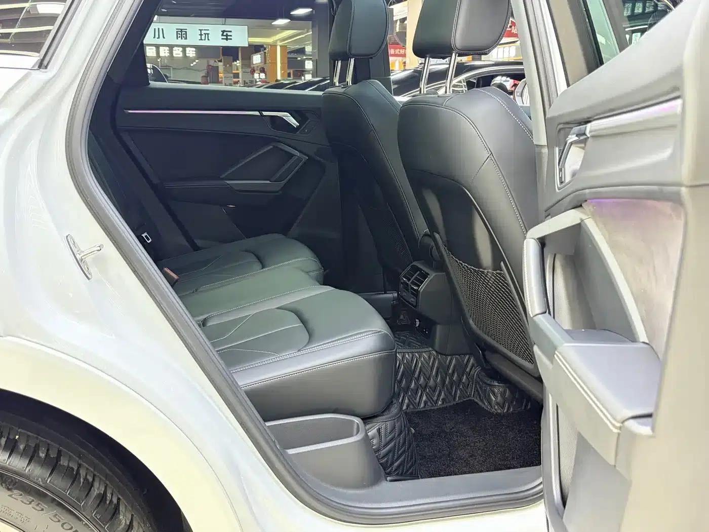 Audi Q3 2024 40 TFSI Fashion Dynamic — миниатюра 14