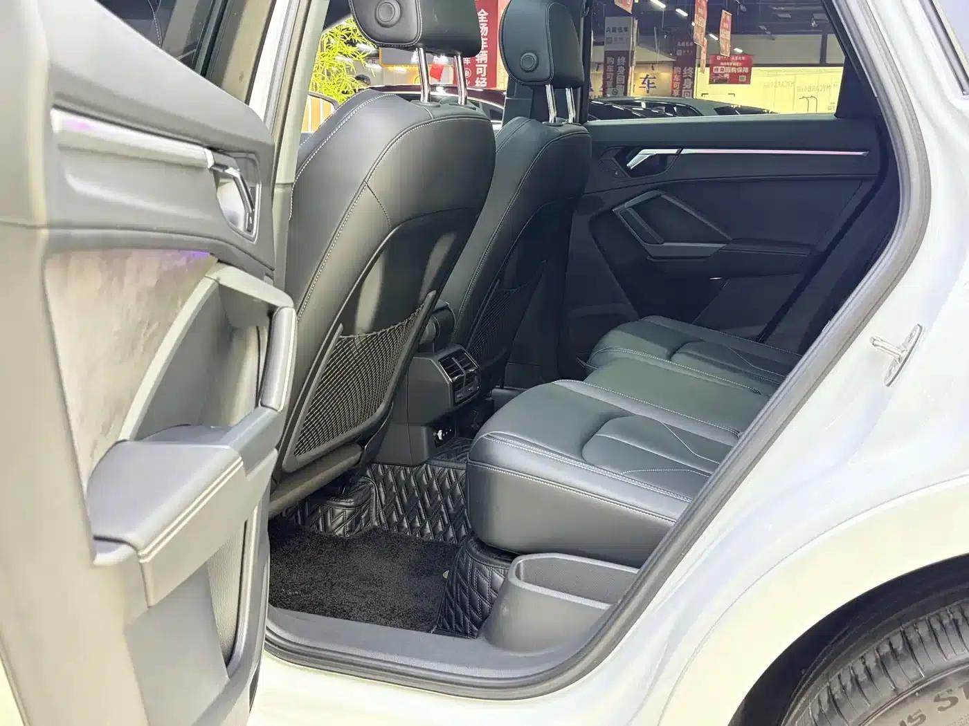 Audi Q3 2024 40 TFSI Fashion Dynamic — миниатюра 10