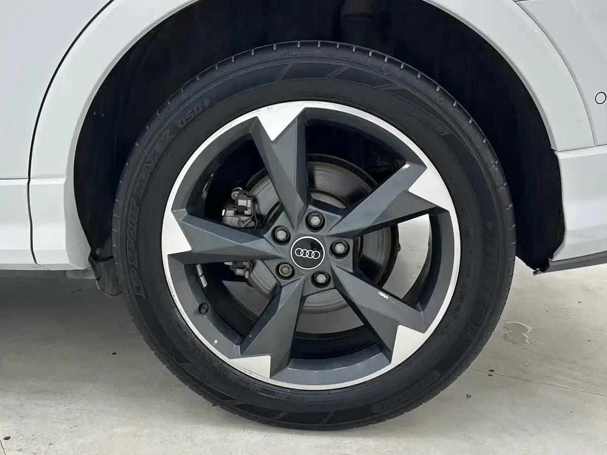 Audi Q3 2022 35 TFSI Fashion Dynamic Edition — миниатюра 17