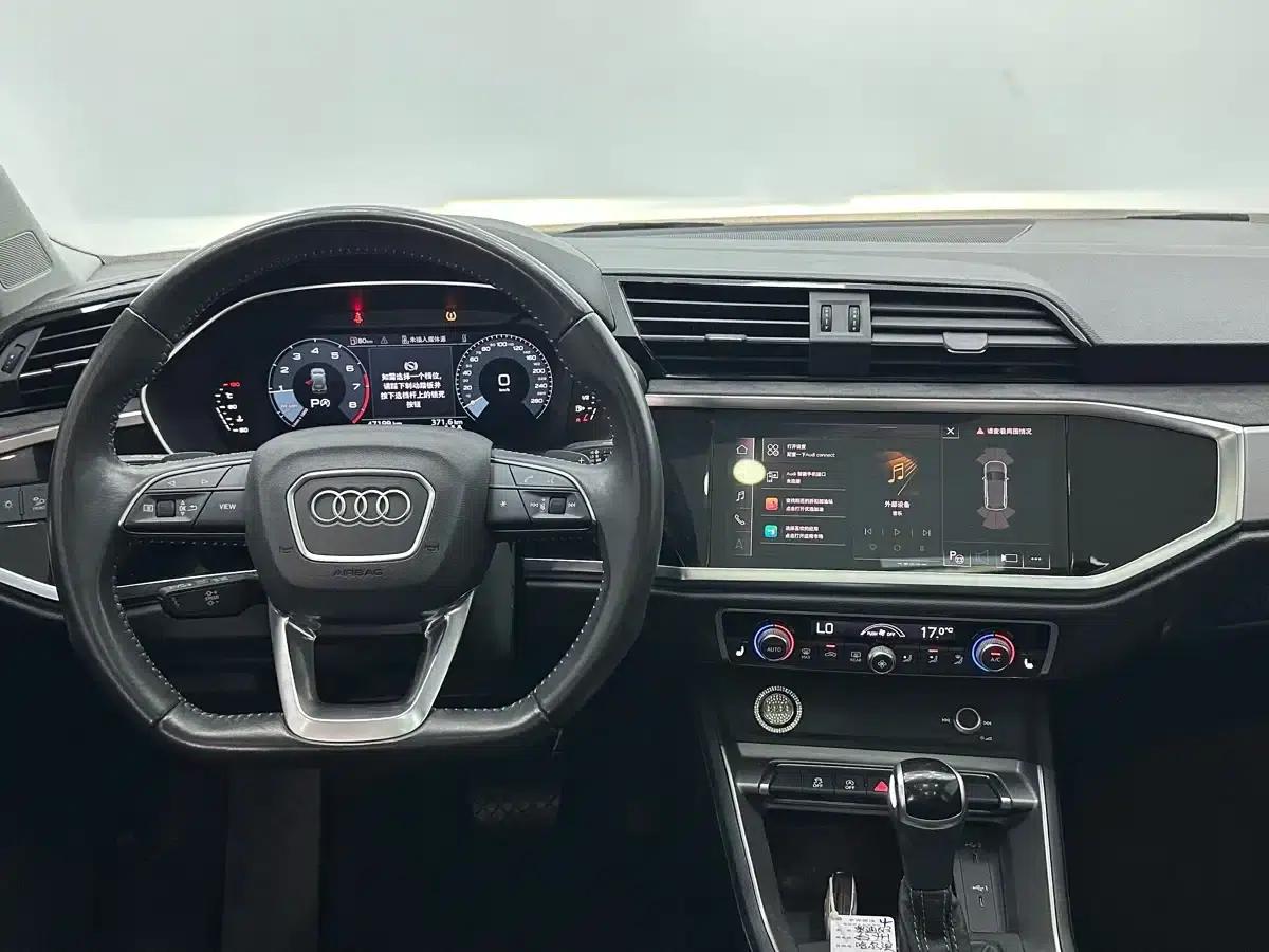 Audi Q3 2022 35 TFSI Fashion Dynamic Edition — миниатюра 10