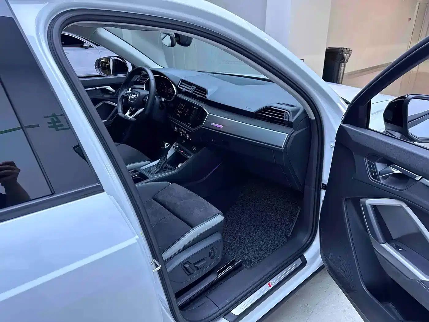 Audi Q3 2023 35 TFSI Fashion Dynamic (1.4T) — миниатюра 10