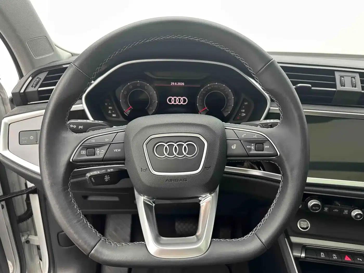 Audi Q3 2022 35 TFSI Fashion Dynamic Edition — миниатюра 18