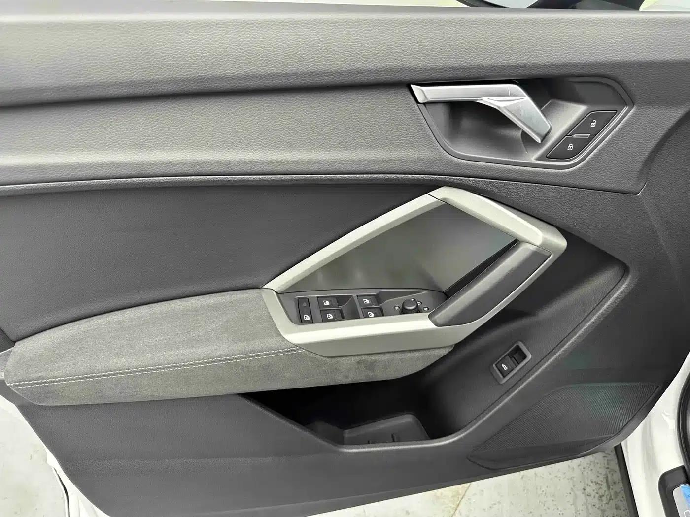 Audi Q3 2023 35 TFSI Fashion Dynamic (1.4T) — миниатюра 10