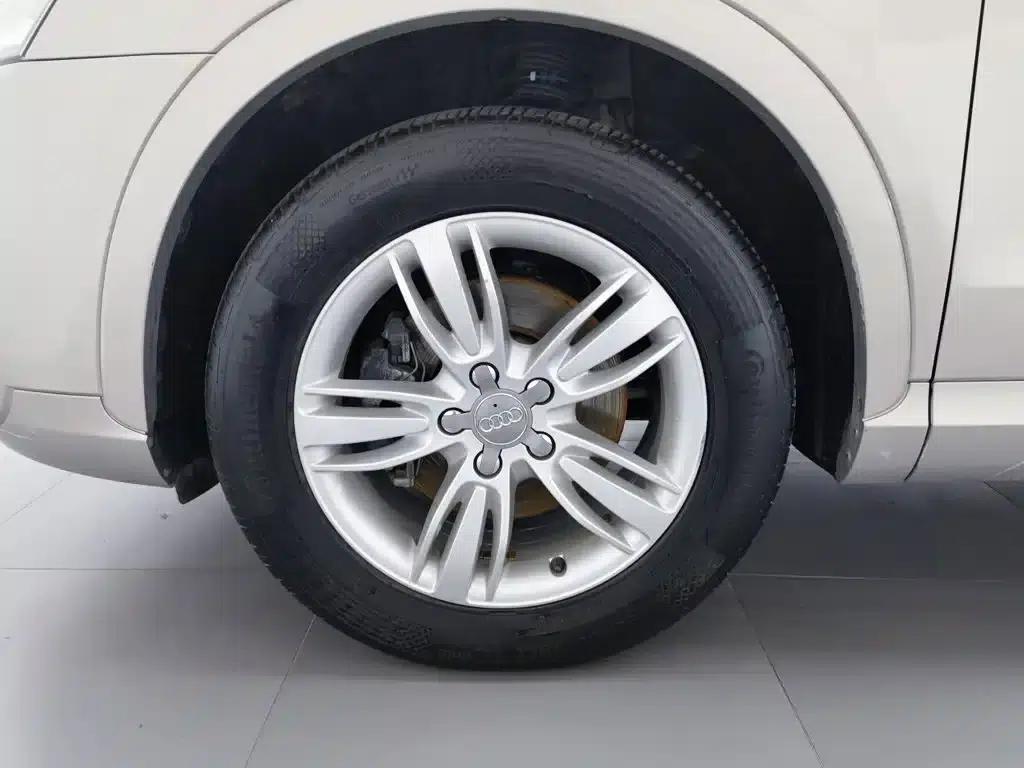Audi Q3 2013 35 TFSI quattro Comfort — миниатюра 17