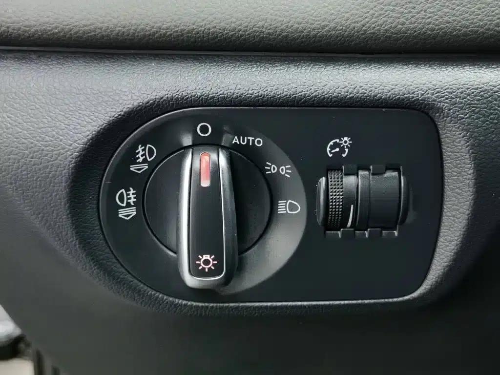 Audi Q3 2013 35 TFSI quattro Comfort — миниатюра 21