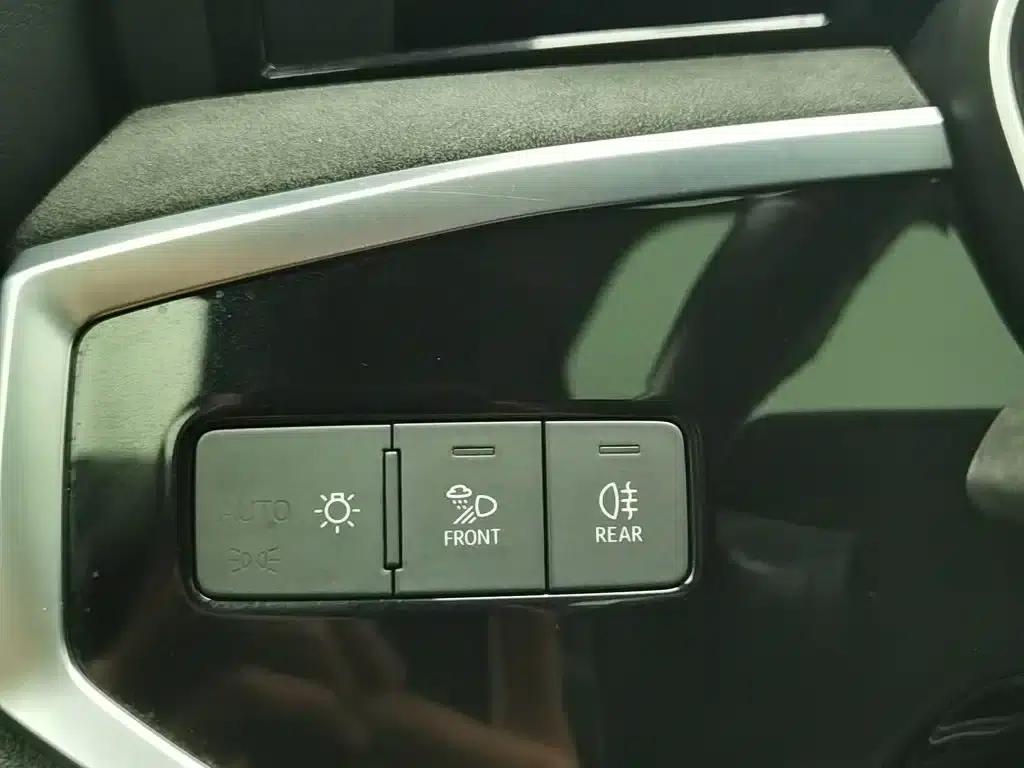 Audi Q3 2020 35 TFSI Fashion Dynamic Edition — миниатюра 21
