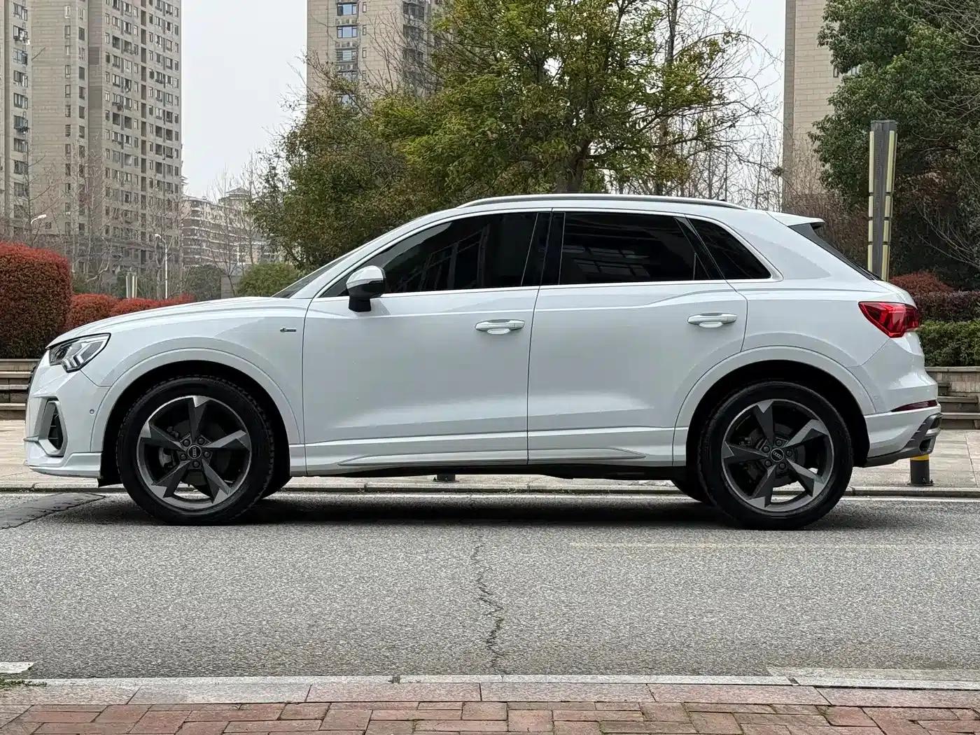Audi Q3 2022 35 TFSI Fashion Dynamic Edition — миниатюра 7