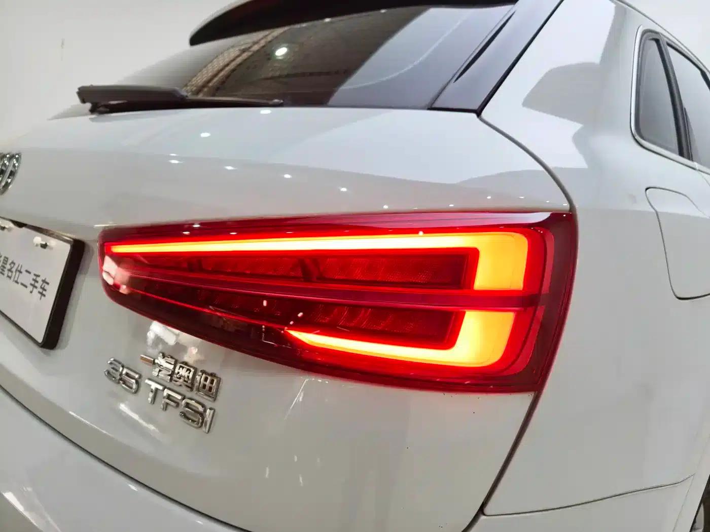 Audi Q3 2016 35 TFSI Fashion Edition — миниатюра 13