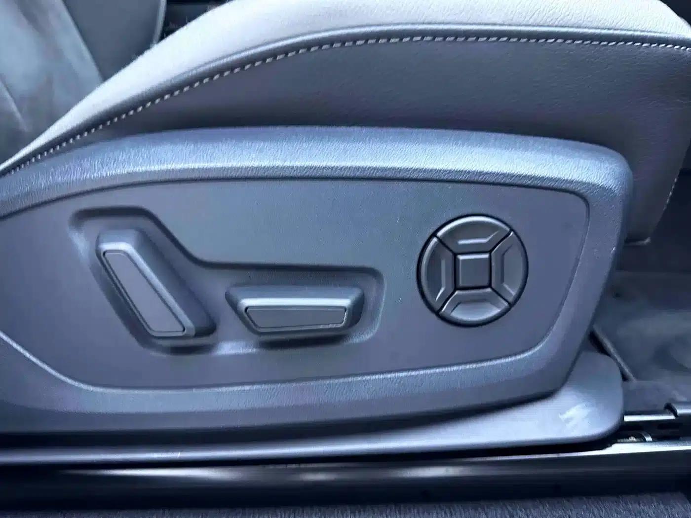 Audi Q3 2022 35 TFSI Fashion Dynamic Edition — миниатюра 18