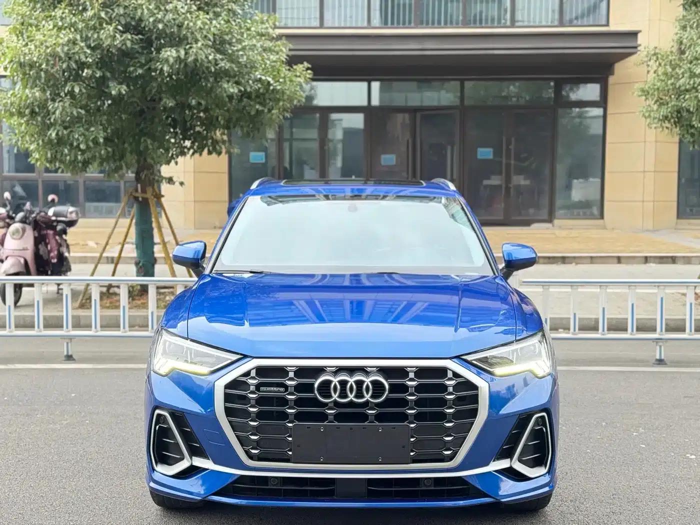 Audi Q3 2019 40 TFSI quattro Fashion Dynamic — миниатюра 2