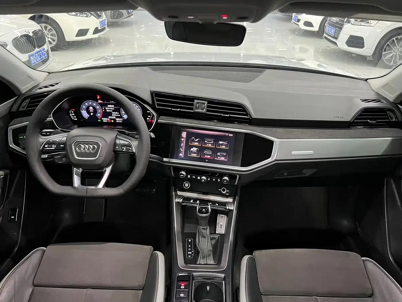 Audi Q3 2021 35 TFSI Fashion Dynamic Edition — миниатюра 8