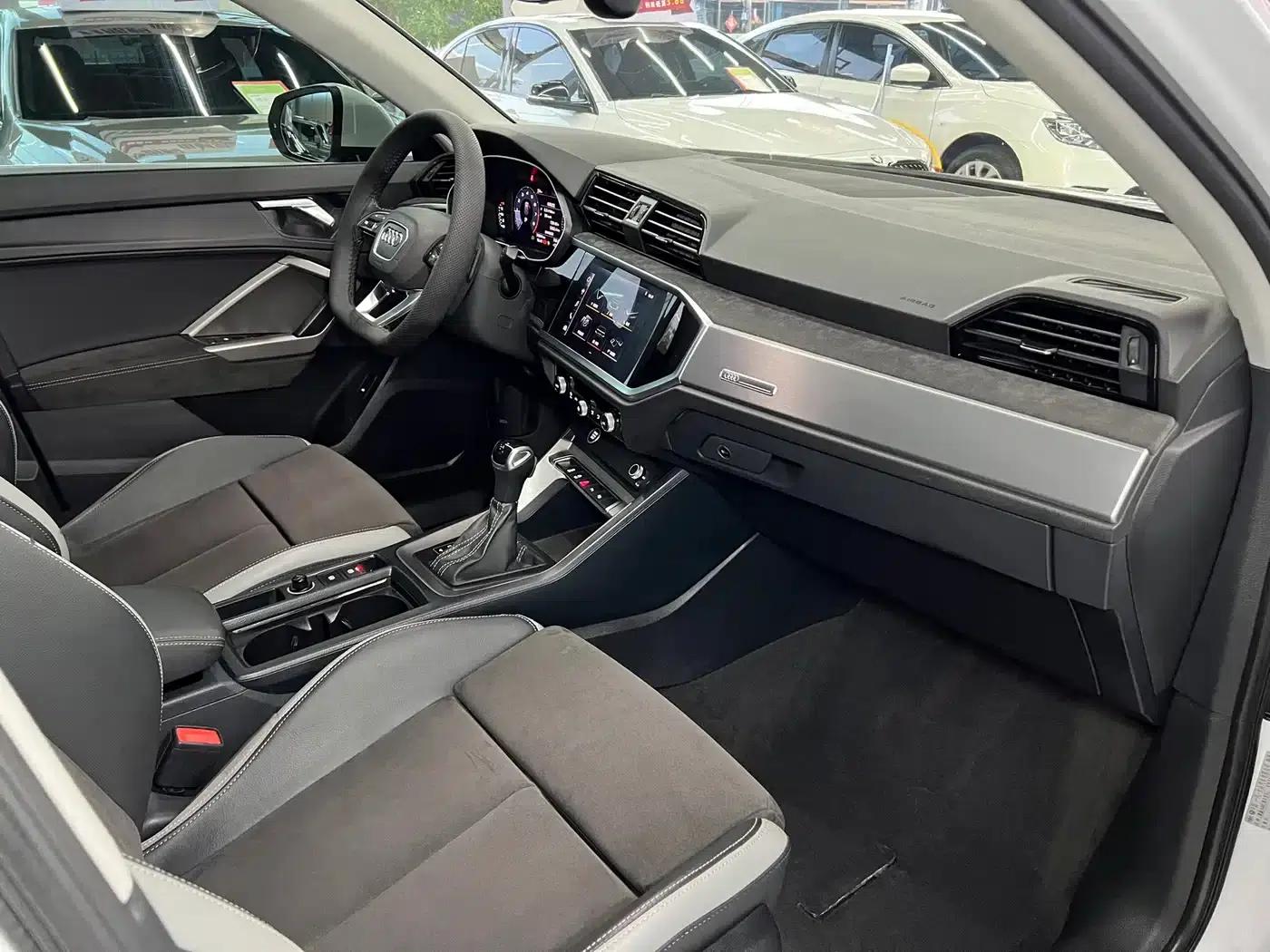 Audi Q3 2021 35 TFSI Fashion Dynamic Edition — миниатюра 9