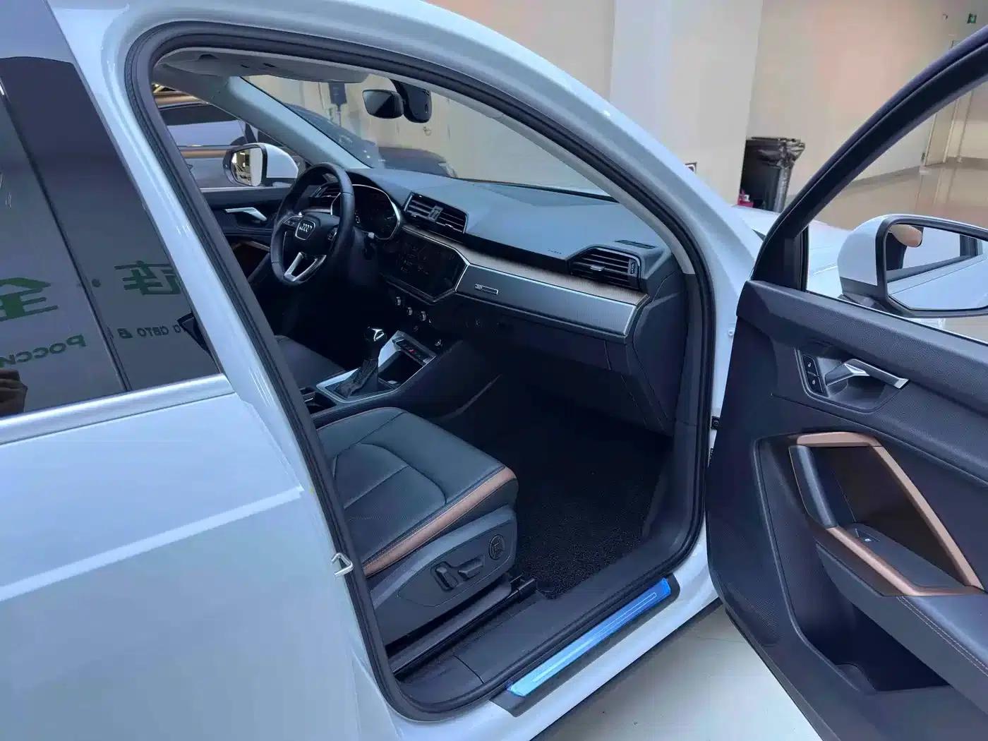 Audi Q3 2023 35 TFSI Fashion Elegance (1.4T) — миниатюра 11