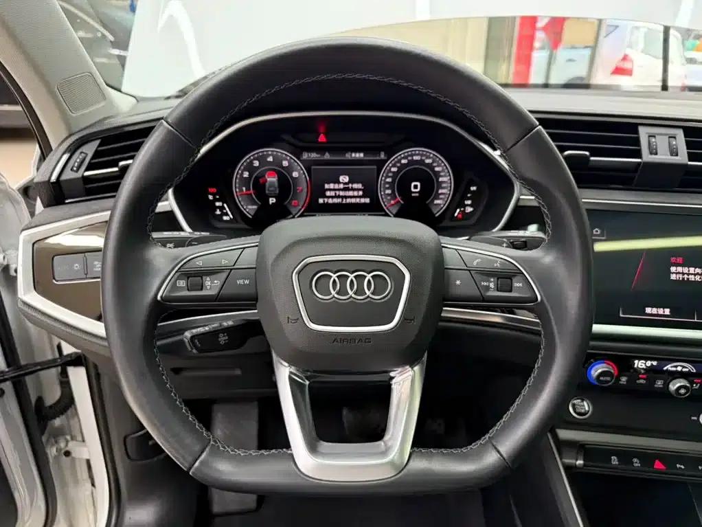 Audi Q3 2023 35 TFSI Fashion Dynamic (1.4T) — миниатюра 11