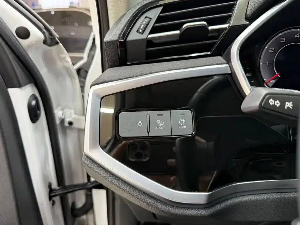 Audi Q3 2023 35 TFSI Fashion Dynamic (1.4T) — миниатюра 9