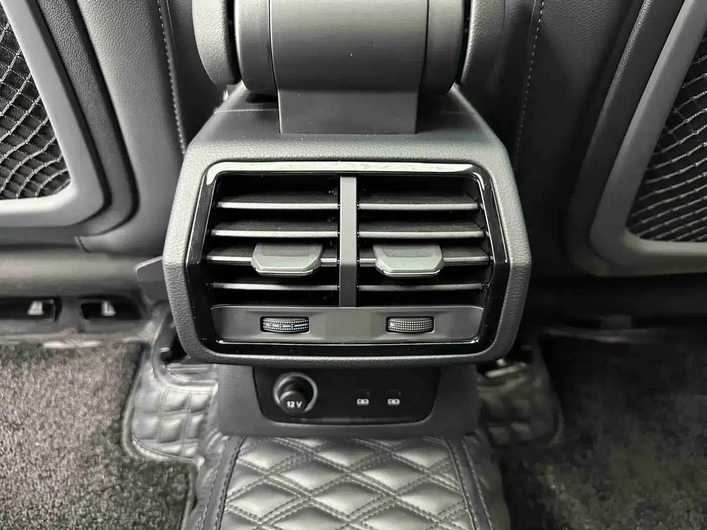 Audi Q3 2023 35 TFSI Fashion Dynamic (1.4T) — миниатюра 13