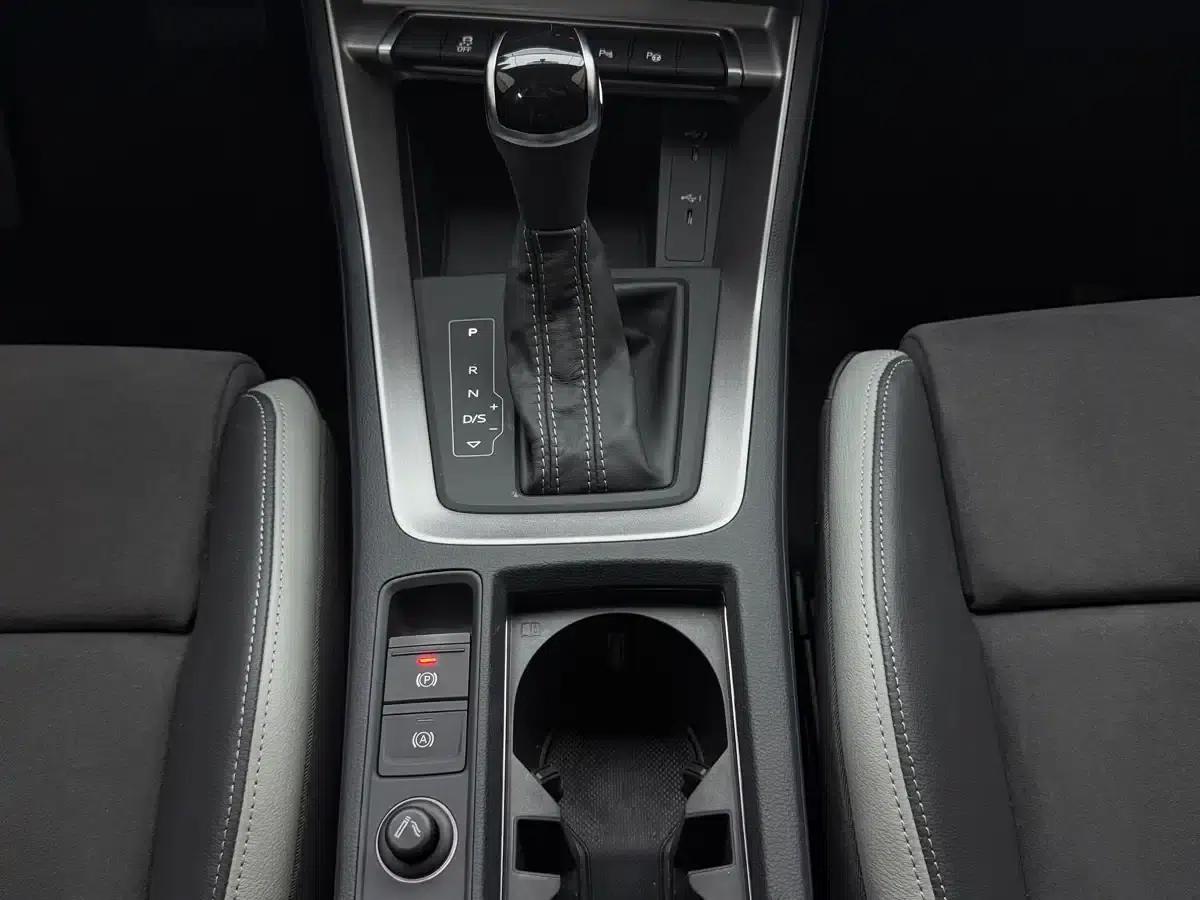 Audi Q3 2022 35 TFSI Fashion Dynamic Edition — миниатюра 15