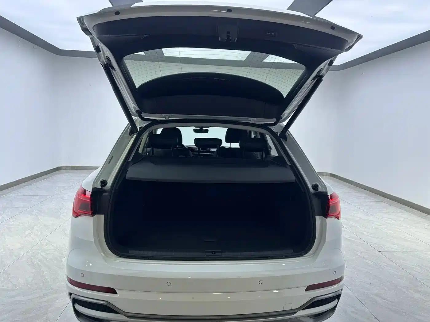 Audi Q3 2022 35 TFSI Fashion Dynamic Edition — миниатюра 7
